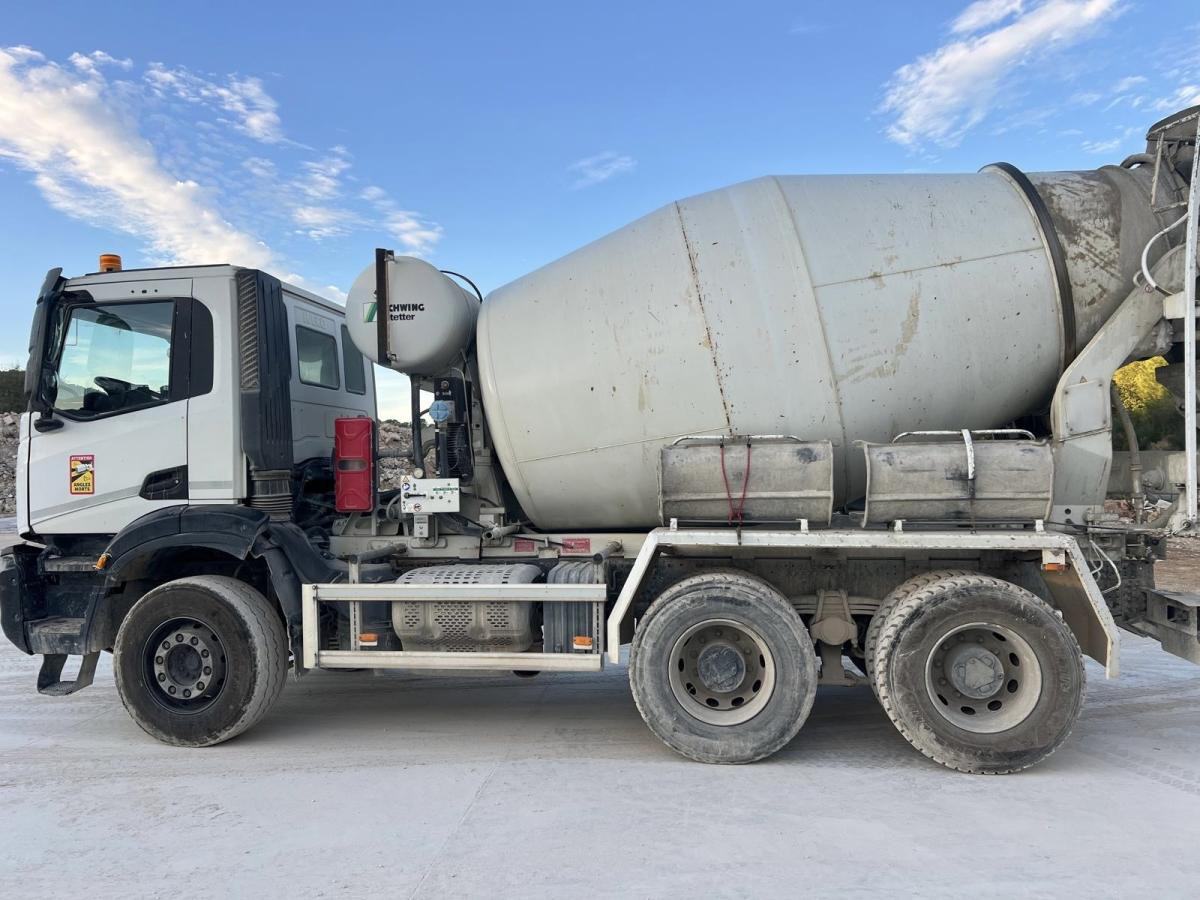 Iveco X-WAY 420 MALAXEUR STETTER 6X4 - Camión hormigonera: foto 4 Iveco X-WAY 420 MALAXEUR STETTER 6X4 - Camión hormigonera: foto 4