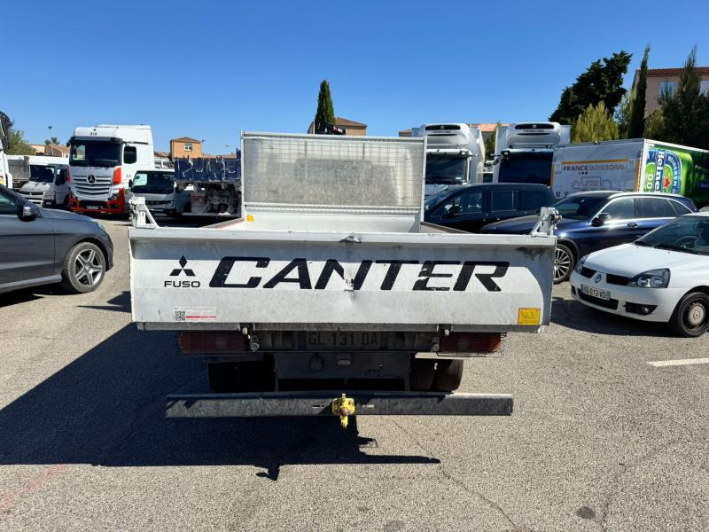Mitsubishi Fuso FUSO CANTER 35C13 BENNE - Furgoneta basculante: foto 5 Mitsubishi Fuso FUSO CANTER 35C13 BENNE - Furgoneta basculante: foto 5
