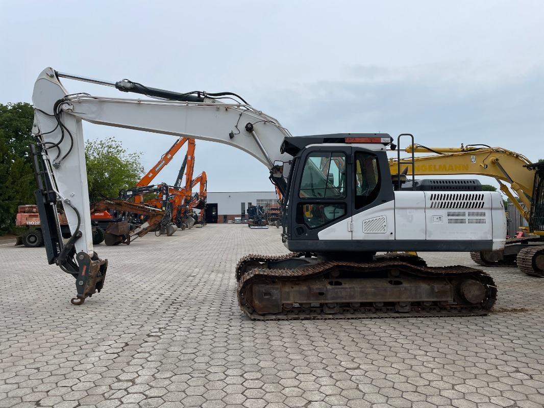 Doosan DX225LC-5 - Excavadora de cadenas: foto 2 Doosan DX225LC-5 - Excavadora de cadenas: foto 2