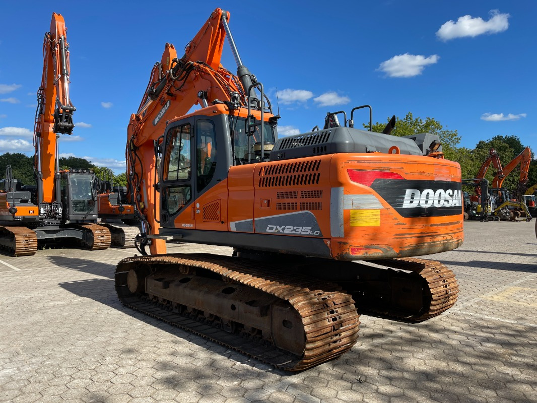 Doosan DX235LC-5 - Excavadora de cadenas: foto 3 Doosan DX235LC-5 - Excavadora de cadenas: foto 3