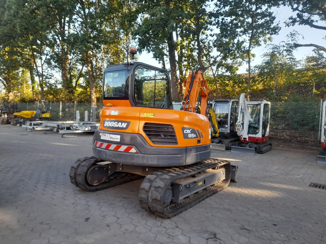 Doosan DX85R-3 - Excavadora: foto 3 Doosan DX85R-3 - Excavadora: foto 3