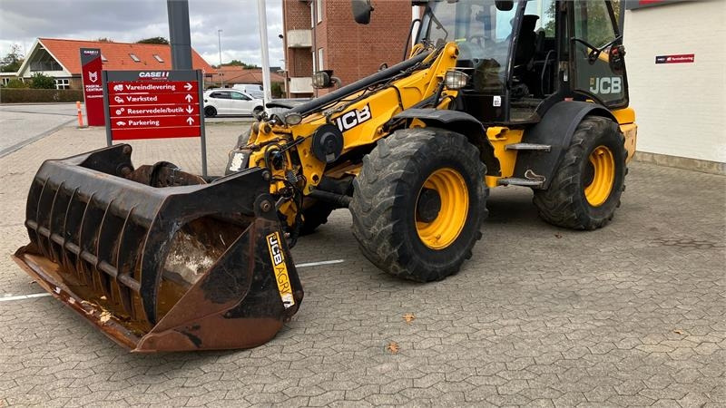 JCB TM 320S Agri  - Manipulador telescópico: foto 2 JCB TM 320S Agri  - Manipulador telescópico: foto 2