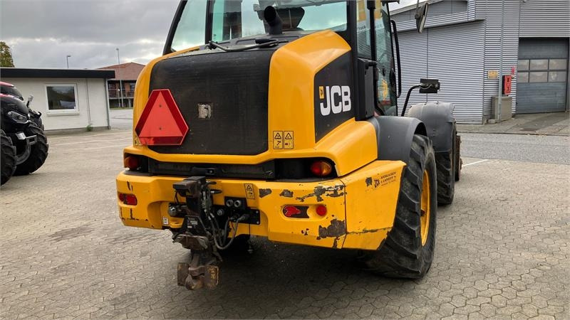 JCB TM 320S Agri  - Manipulador telescópico: foto 4 JCB TM 320S Agri  - Manipulador telescópico: foto 4