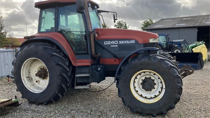 New Holland G 240 SS  - Tractor: foto 2 New Holland G 240 SS  - Tractor: foto 2