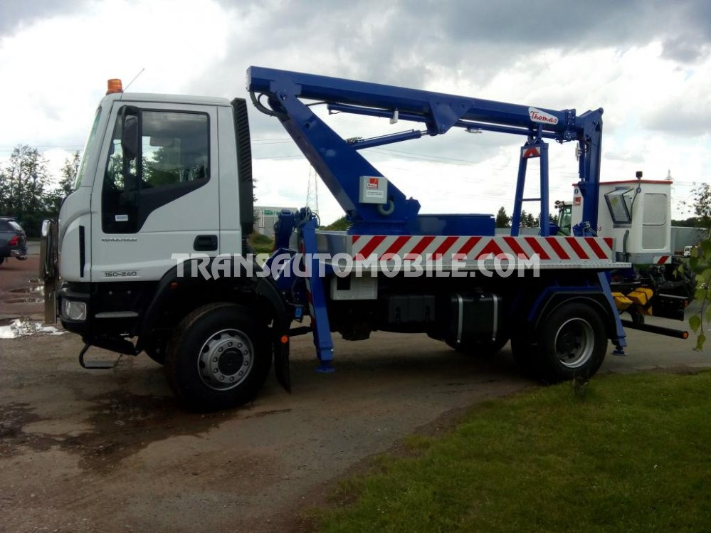 Iveco Eurocargo ML150E24W 5.9L Diesel NACELLE - 4x4 - Camión con plataforma elevadora: foto 4 Iveco Eurocargo ML150E24W 5.9L Diesel NACELLE - 4x4 - Camión con plataforma elevadora: foto 4