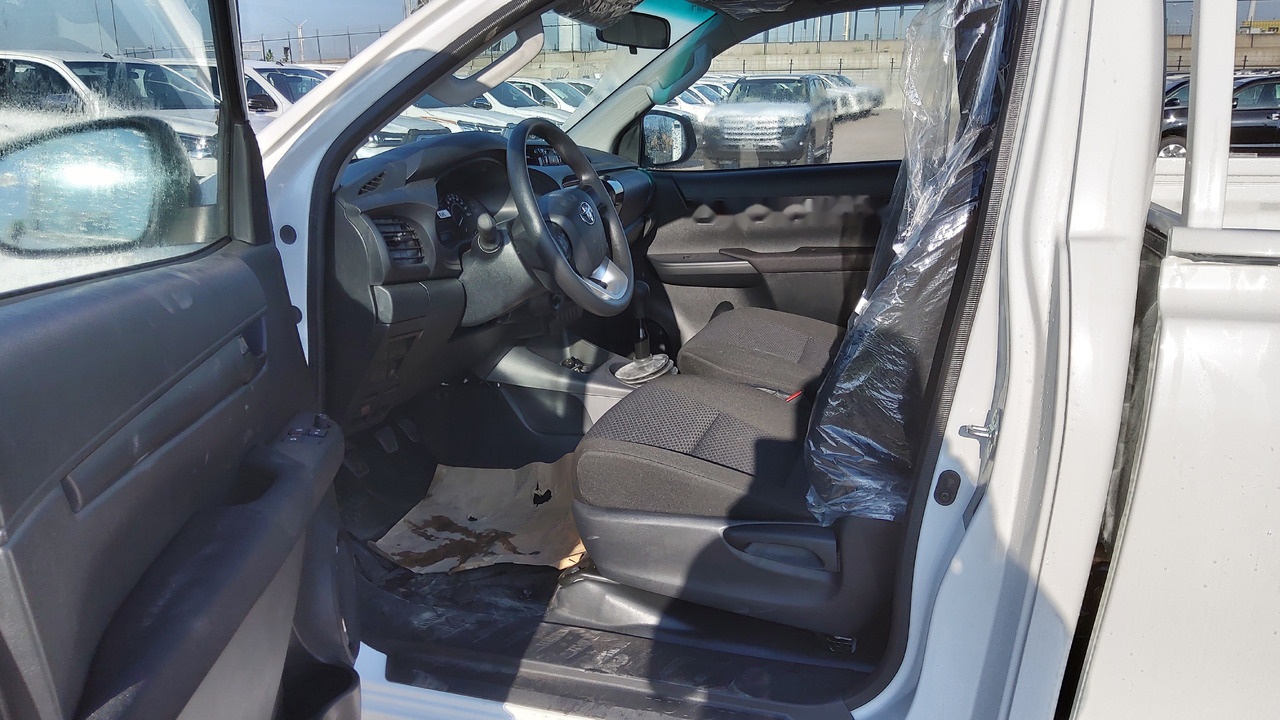 Pick-up Toyota Hilux / Revo Pick-up single Cab pack security 2.4L Turbo Diesel Manual: foto 11 Pick-up Toyota Hilux / Revo Pick-up single Cab pack security 2.4L Turbo Diesel Manual: foto 11