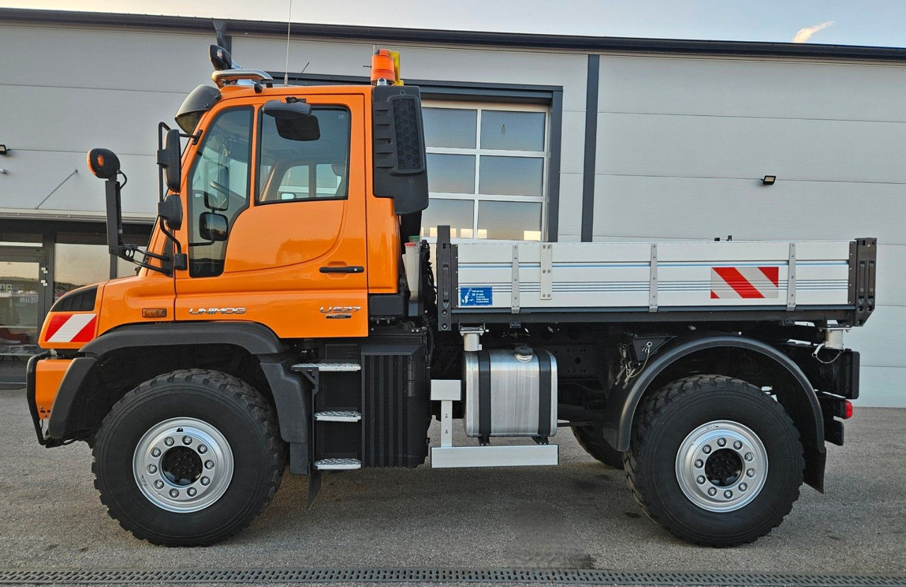 Unimog U527 UGE Euro6 VarioPilot Hydrostat - Camión volquete: foto 2 Unimog U527 UGE Euro6 VarioPilot Hydrostat - Camión volquete: foto 2
