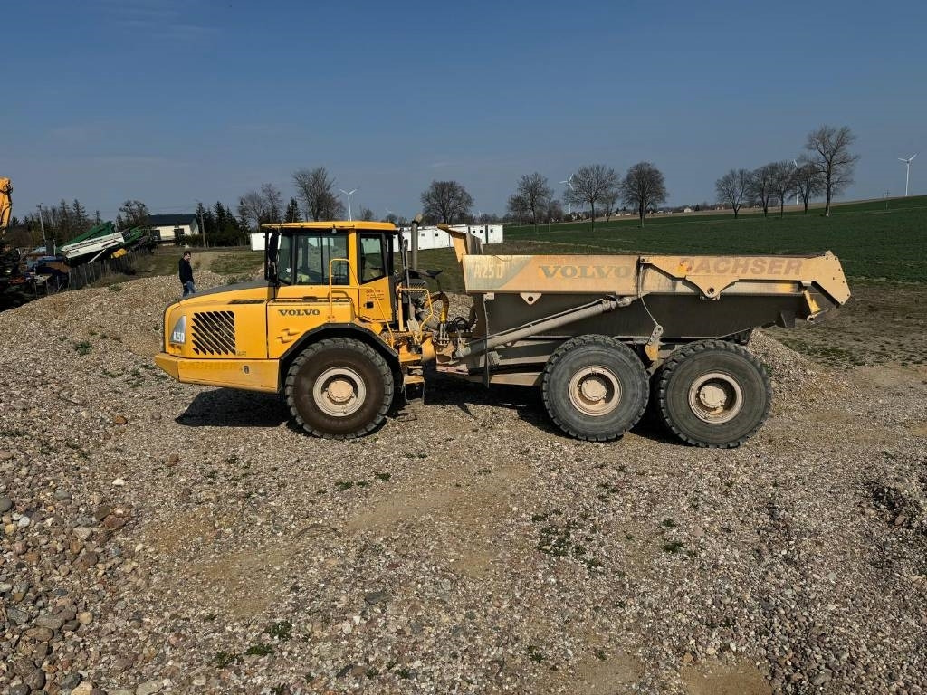 Dúmper articulado Volvo A 25 D: foto 15