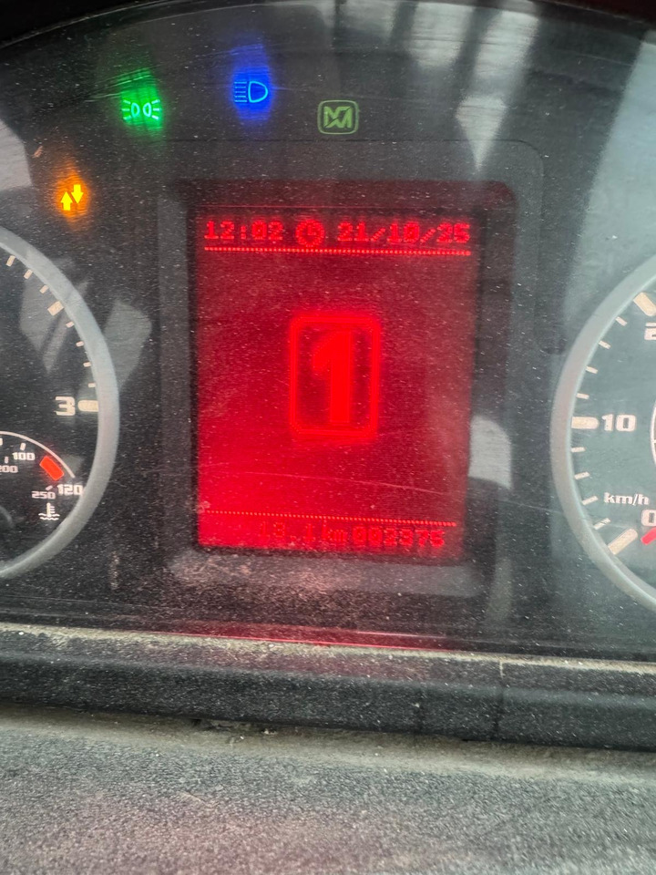 MERLO P40.17 - Manipulador telescópico: foto 3 MERLO P40.17 - Manipulador telescópico: foto 3