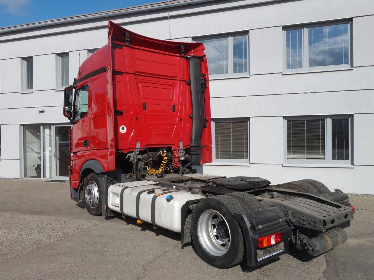 Mercedes-Benz Actros 1845 Lsnrl, Lowdeck, Standklima - Cabeza tractora: foto 4 Mercedes-Benz Actros 1845 Lsnrl, Lowdeck, Standklima - Cabeza tractora: foto 4