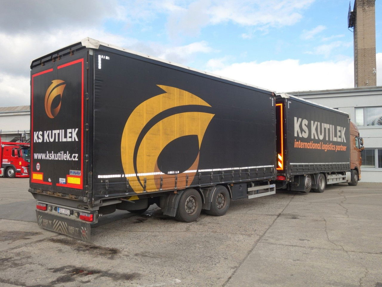 DAF XF 480 SSC, 120 cbm, Durchfahren - Camión lona: foto 3 DAF XF 480 SSC, 120 cbm, Durchfahren - Camión lona: foto 3