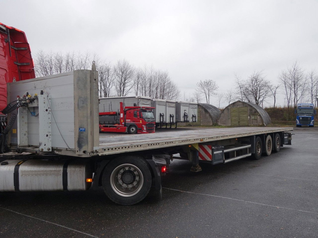 Schmitz Cargobull SPL 24/L Lowdeck SPL 24/L Lowdeck - Semirremolque plataforma/ Caja abierta: foto 3 Schmitz Cargobull SPL 24/L Lowdeck SPL 24/L Lowdeck - Semirremolque plataforma/ Caja abierta: foto 3