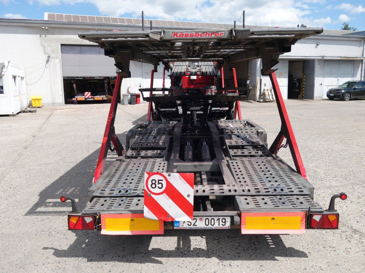 Volvo FM 460 FM13 Kässbohrer 6x2 Supertrans / Supertrans - Camión portavehículos: foto 4 Volvo FM 460 FM13 Kässbohrer 6x2 Supertrans / Supertrans - Camión portavehículos: foto 4