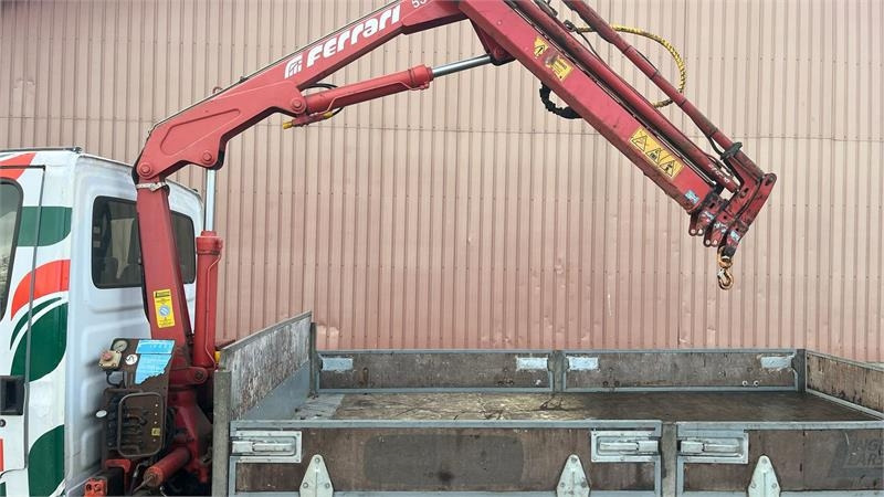 Iveco 35C11 - Furgoneta caja abierta: foto 2 Iveco 35C11 - Furgoneta caja abierta: foto 2