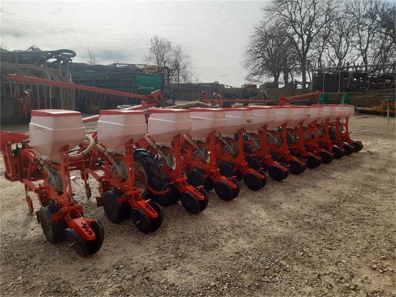 Maschio Gaspardo Manta XL 12 rk - Sembradora: foto 2 Maschio Gaspardo Manta XL 12 rk - Sembradora: foto 2