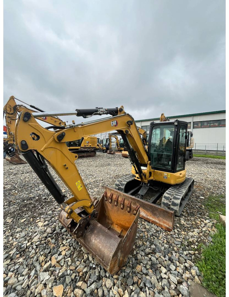CAT 305.5E2CR - Excavadora de cadenas: foto 1 CAT 305.5E2CR - Excavadora de cadenas: foto 1