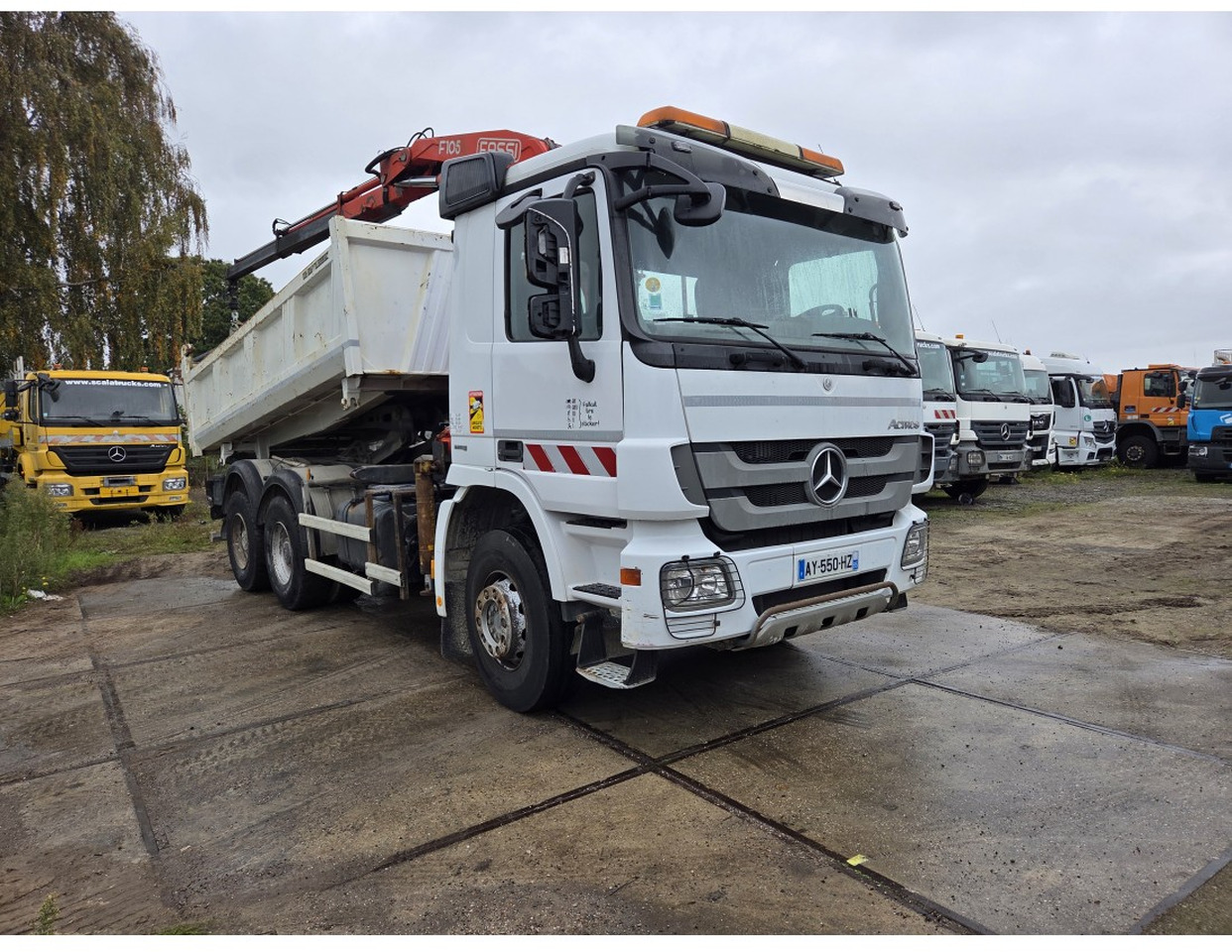Camión volquete, Camión grúa MERCEDESA CTROS 3341 6X4 TIPPER CRANE FASSI F105: foto 6 Camión volquete, Camión grúa MERCEDESA CTROS 3341 6X4 TIPPER CRANE FASSI F105: foto 6