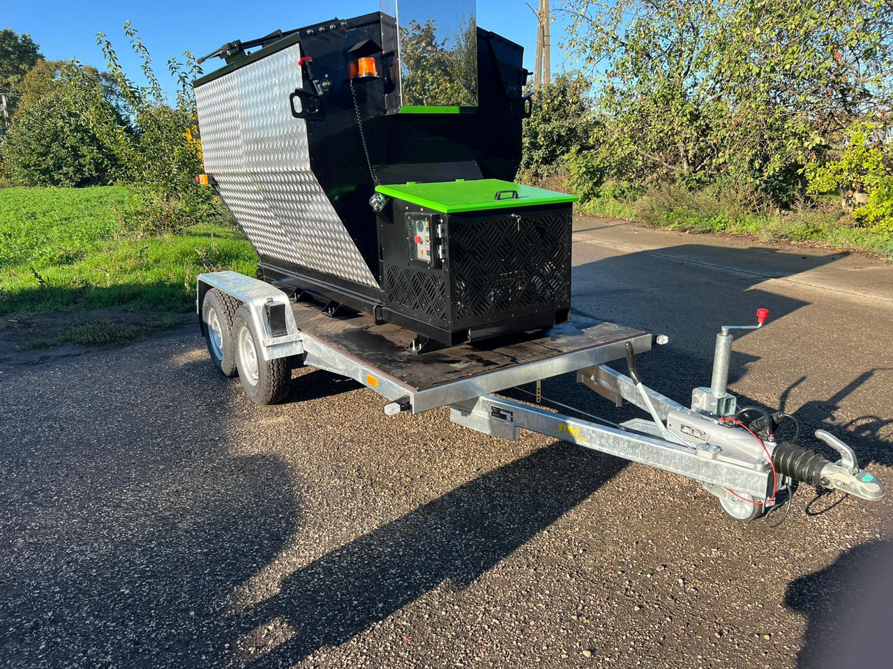 TICAB Asphalt Hot Box from the Manufacturer for 2,8 t, termiskais bunkurs asfaltam HB-2 - Construcción de carreteras: foto 5 TICAB Asphalt Hot Box from the Manufacturer for 2,8 t, termiskais bunkurs asfaltam HB-2 - Construcción de carreteras: foto 5