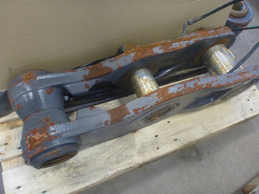 Volvo L 180 H Nedre tiltlänk - Brazo para Maquinaria de construcción: foto 2 Volvo L 180 H Nedre tiltlänk - Brazo para Maquinaria de construcción: foto 2