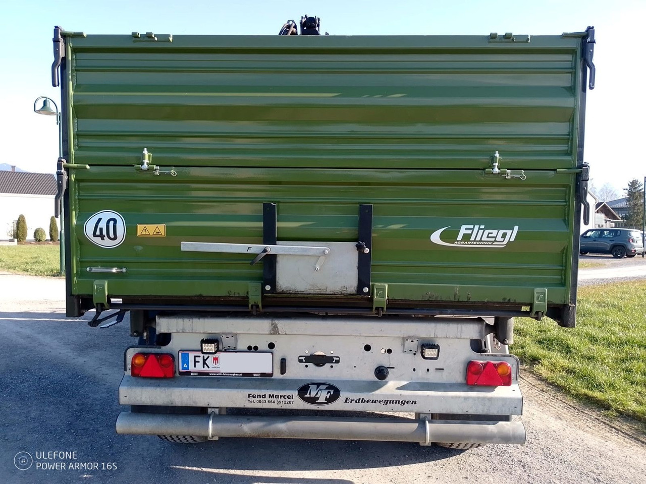 Fliegl TDK160, Agraranhänger, Fassi F110, EU Papiere - Remolque volquete: foto 5 Fliegl TDK160, Agraranhänger, Fassi F110, EU Papiere - Remolque volquete: foto 5