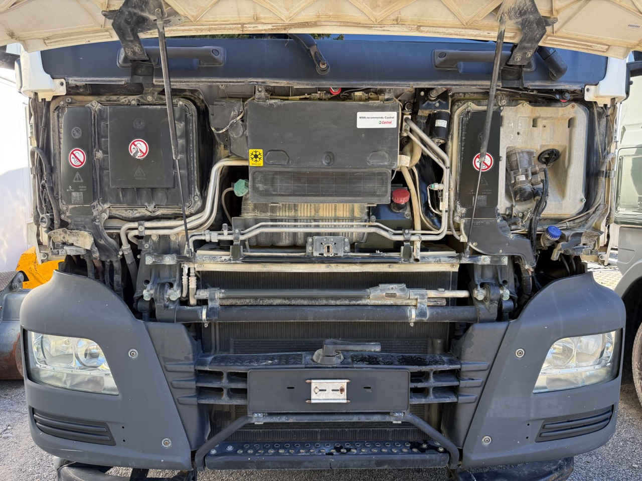 Camión hormigonera MAN TGS 32.440 8x4, Euro 6, Liebherr 9m3: foto 12 Camión hormigonera MAN TGS 32.440 8x4, Euro 6, Liebherr 9m3: foto 12