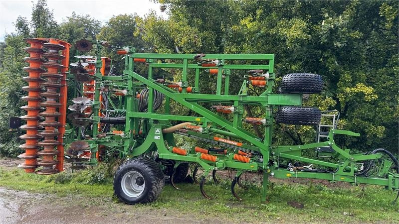 Amazone Cenius 7003 - 2TX Cenius 7003 m. så fordeler - Grada: foto 1 Amazone Cenius 7003 - 2TX Cenius 7003 m. så fordeler - Grada: foto 1