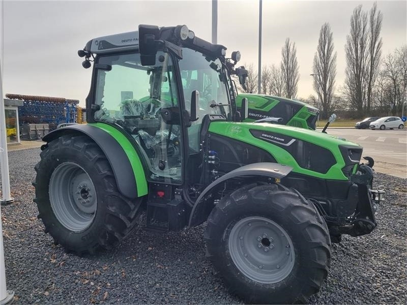 Deutz-fahr 5115D TTV - Tractor: foto 1 Deutz-fahr 5115D TTV - Tractor: foto 1