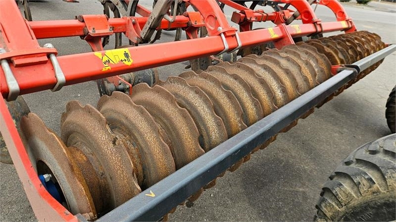 Kuhn CULTIMER L4000 Bugseret - Grada: foto 4 Kuhn CULTIMER L4000 Bugseret - Grada: foto 4