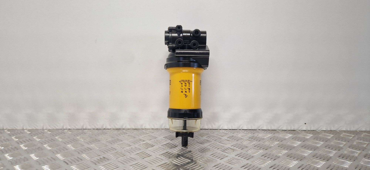 320/A7225 Fuel filter lift pump JCB JS filter assembly - Motor y piezas para Maquinaria de construcción: foto 4 320/A7225 Fuel filter lift pump JCB JS filter assembly - Motor y piezas para Maquinaria de construcción: foto 4