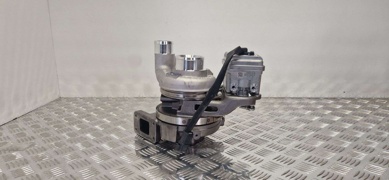 BorgWarner 11559880019 turbo JCB 320/06177 - Motor y piezas para Maquinaria de construcción: foto 2 BorgWarner 11559880019 turbo JCB 320/06177 - Motor y piezas para Maquinaria de construcción: foto 2