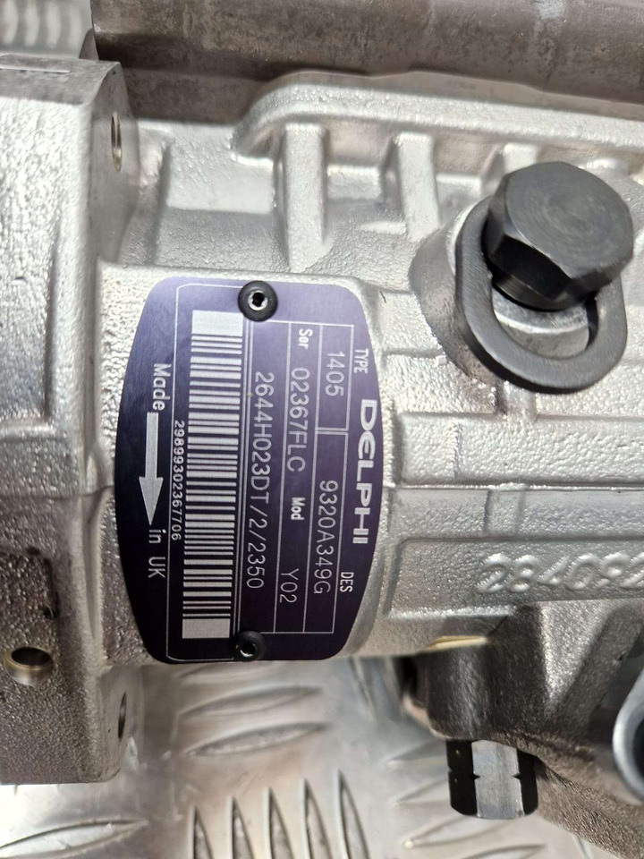 JCB Delphi injection pump 17/925300 - Motor y piezas para Maquinaria de construcción: foto 4 JCB Delphi injection pump 17/925300 - Motor y piezas para Maquinaria de construcción: foto 4