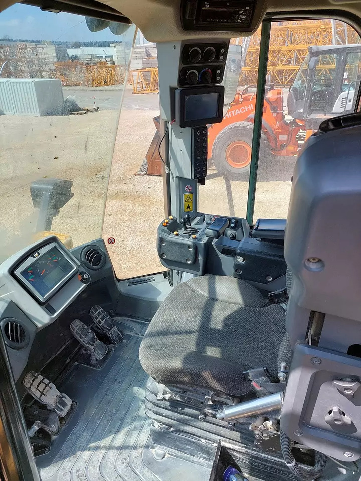 2015 Caterpillar 966M - Cargadora de ruedas: foto 5 2015 Caterpillar 966M - Cargadora de ruedas: foto 5