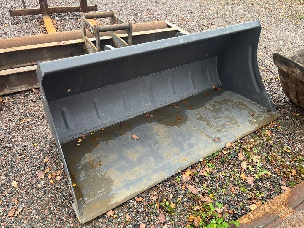 Grusskopa Jordskopa Trima SMS fäste - Cazo cargador: foto 2 Grusskopa Jordskopa Trima SMS fäste - Cazo cargador: foto 2