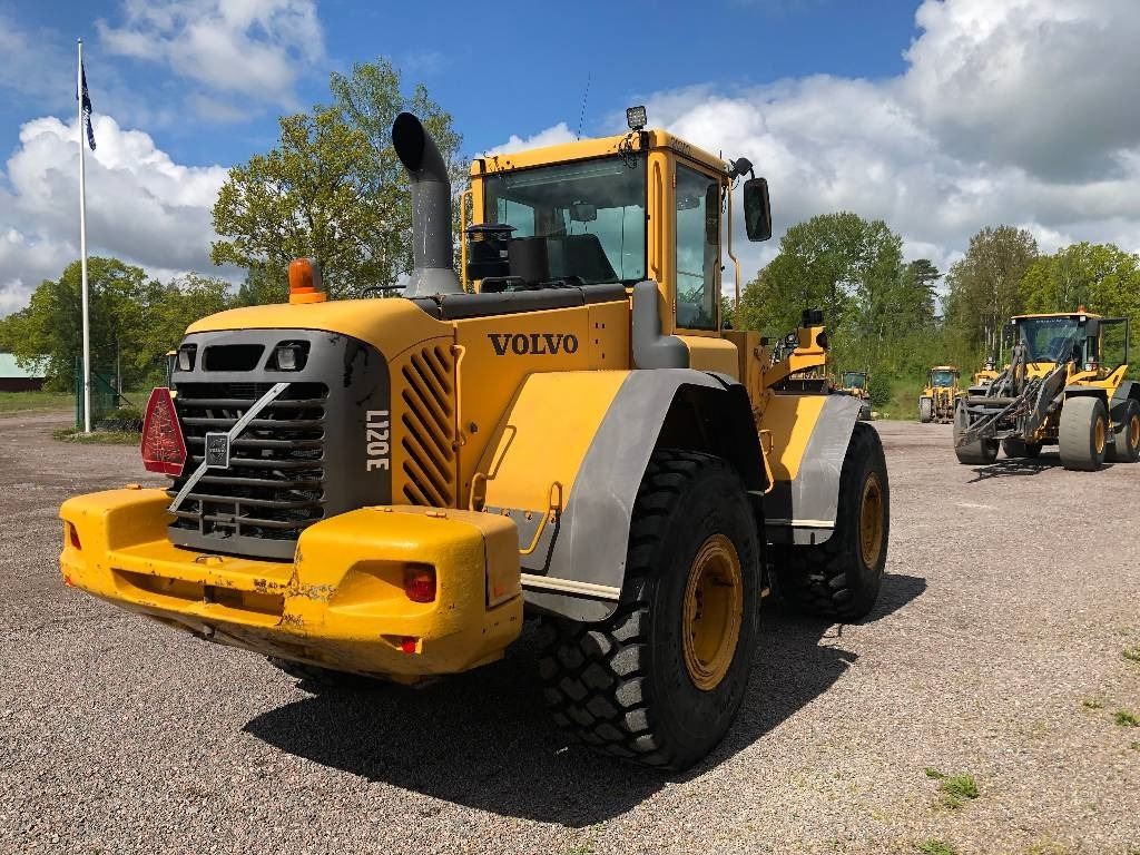 Volvo L 120 E Dismantled: only spare parts - Cargadora de ruedas: foto 2 Volvo L 120 E Dismantled: only spare parts - Cargadora de ruedas: foto 2