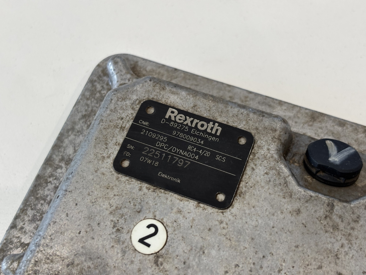Ahlmann AZ150E REXROTH 0538201202 0 538 201 202 BODAS RC4-4/20 R9020822700 - Válvula hidráulica para Maquinaria de construcción: foto 2 Ahlmann AZ150E REXROTH 0538201202 0 538 201 202 BODAS RC4-4/20 R9020822700 - Válvula hidráulica para Maquinaria de construcción: foto 2