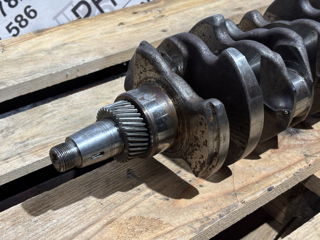 CAT CATERPILLAR Wał korbowy 3024C C2.2 308-1852 3081852 - Cigüeñal para Maquinaria agrícola: foto 3 CAT CATERPILLAR Wał korbowy 3024C C2.2 308-1852 3081852 - Cigüeñal para Maquinaria agrícola: foto 3