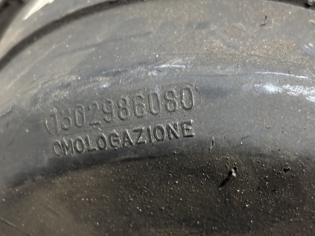 CITROEN FIAT PEUGEOT 1302984080 1420G2 1420.G2 1420 G2 Obudowa Filtra powietrza - Filtro de aire para Furgoneta: foto 5 CITROEN FIAT PEUGEOT 1302984080 1420G2 1420.G2 1420 G2 Obudowa Filtra powietrza - Filtro de aire para Furgoneta: foto 5