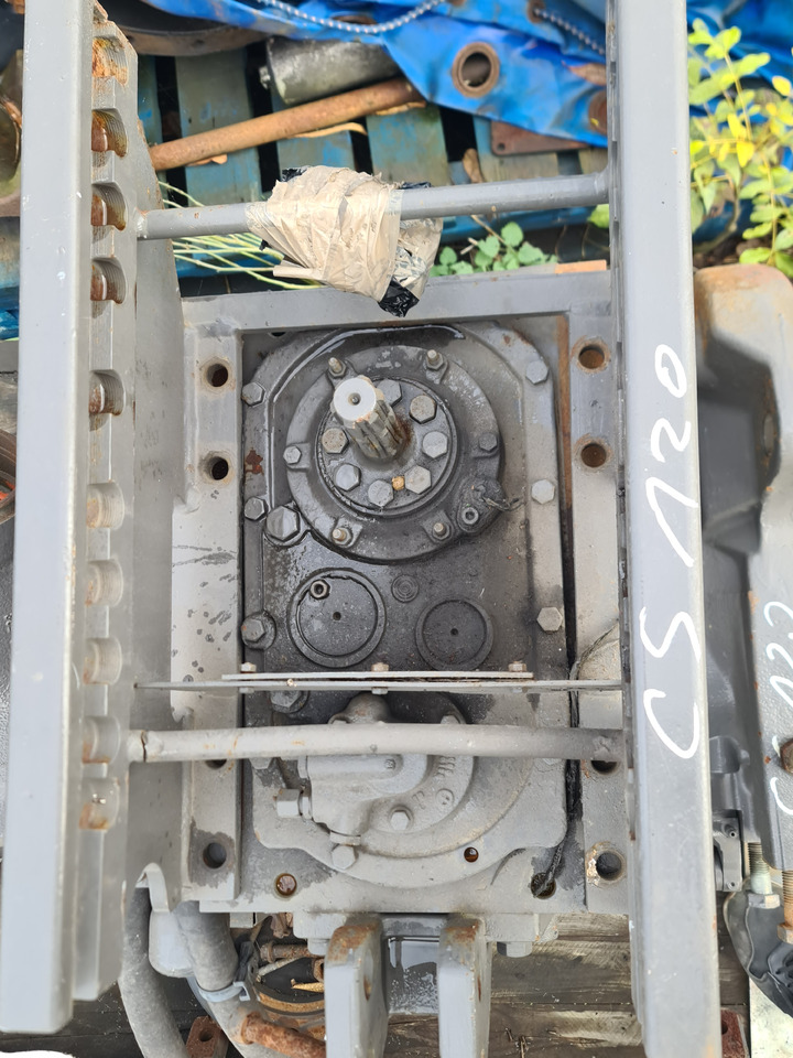 Case CS120 CS 120 Obudowa Centralna Mostu WOM Dyfer Dyferencjał Szyna 1331003301099EHW - Eje y piezas para Maquinaria agrícola: foto 5 Case CS120 CS 120 Obudowa Centralna Mostu WOM Dyfer Dyferencjał Szyna 1331003301099EHW - Eje y piezas para Maquinaria agrícola: foto 5