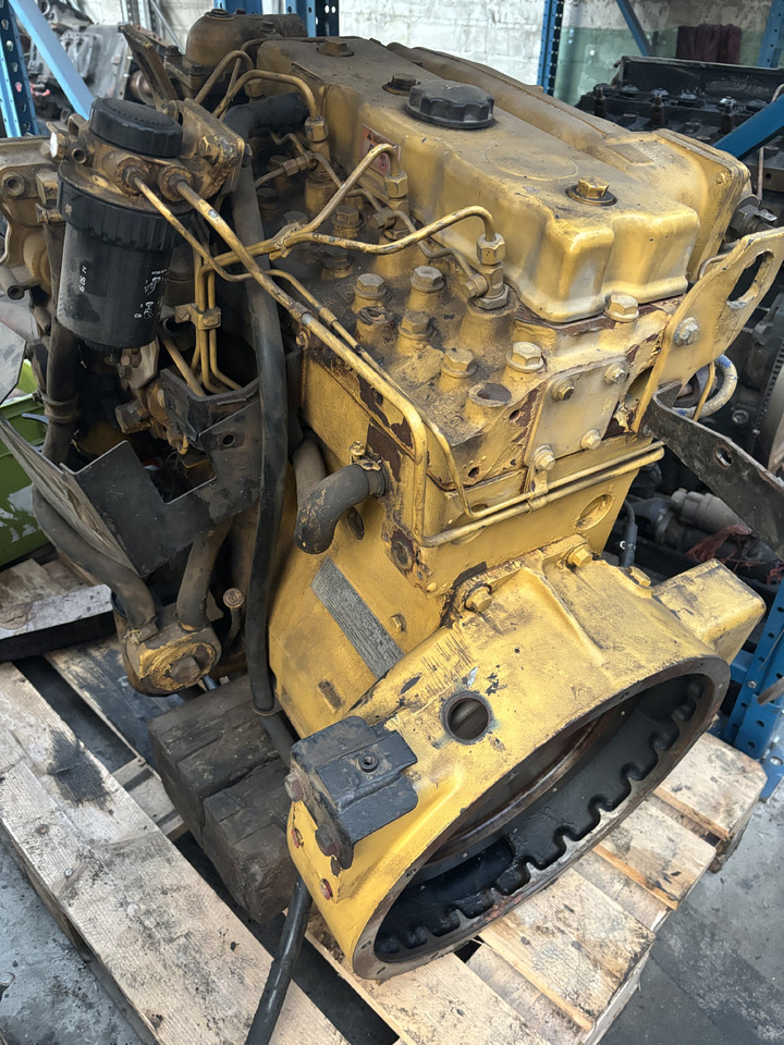 Cat Perkins 130-6342 1935/2200 Silnik CZĘŚCI - Motor para Maquinaria agrícola: foto 1 Cat Perkins 130-6342 1935/2200 Silnik CZĘŚCI - Motor para Maquinaria agrícola: foto 1