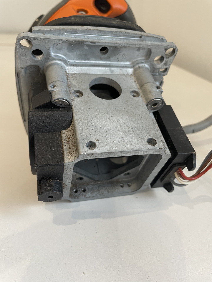 Claas Arion - joystick sterowanie 0011467450 - Cabina e interior para Maquinaria agrícola: foto 3 Claas Arion - joystick sterowanie 0011467450 - Cabina e interior para Maquinaria agrícola: foto 3