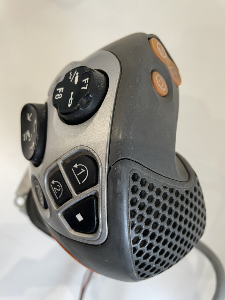 Claas Arion - joystick sterowanie 0011467450 - Cabina e interior para Maquinaria agrícola: foto 2 Claas Arion - joystick sterowanie 0011467450 - Cabina e interior para Maquinaria agrícola: foto 2