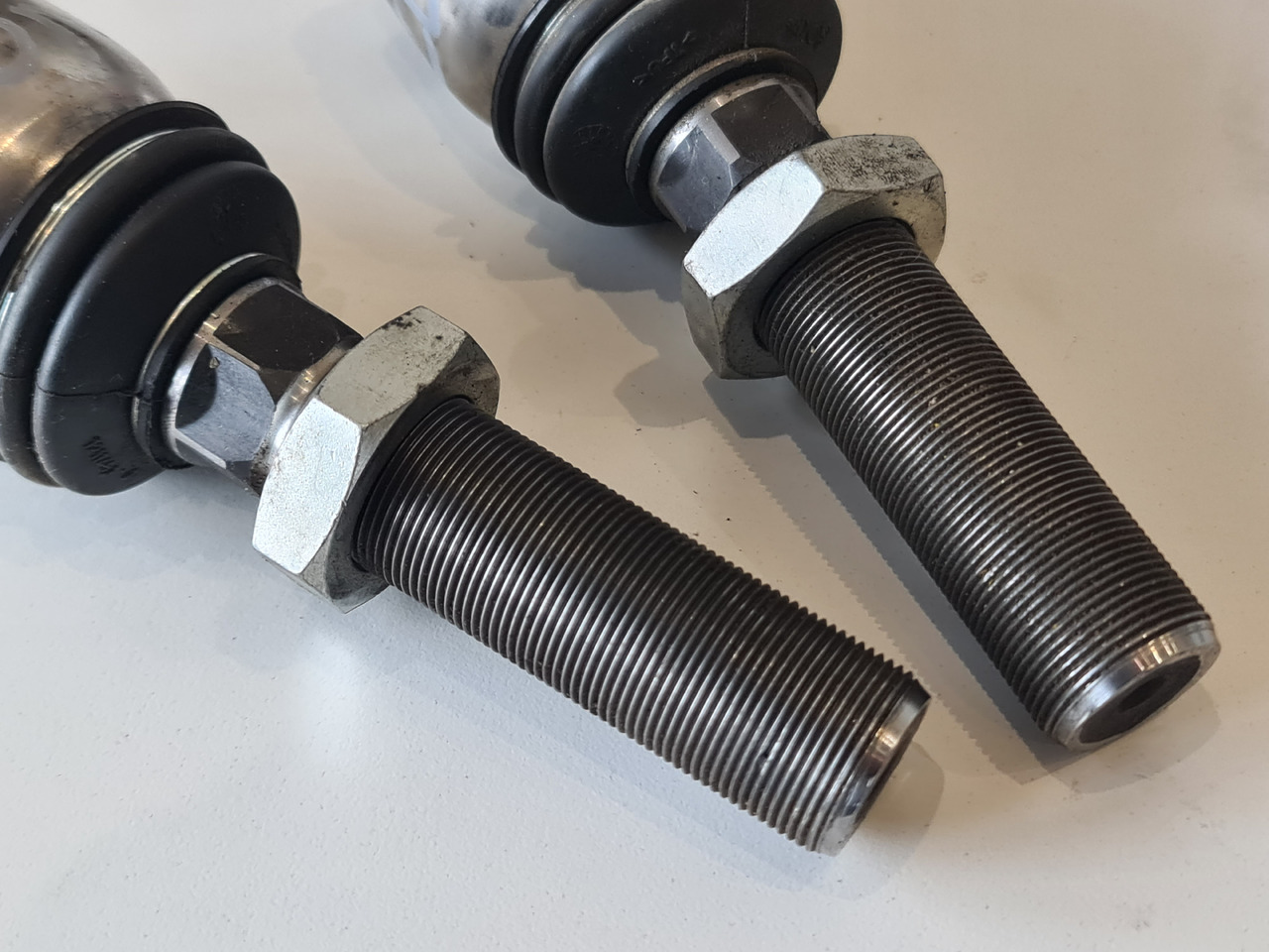 Claas Axion Przegub Kulkowy - Barra de acoplamiento para Maquinaria agrícola: foto 1 Claas Axion Przegub Kulkowy - Barra de acoplamiento para Maquinaria agrícola: foto 1