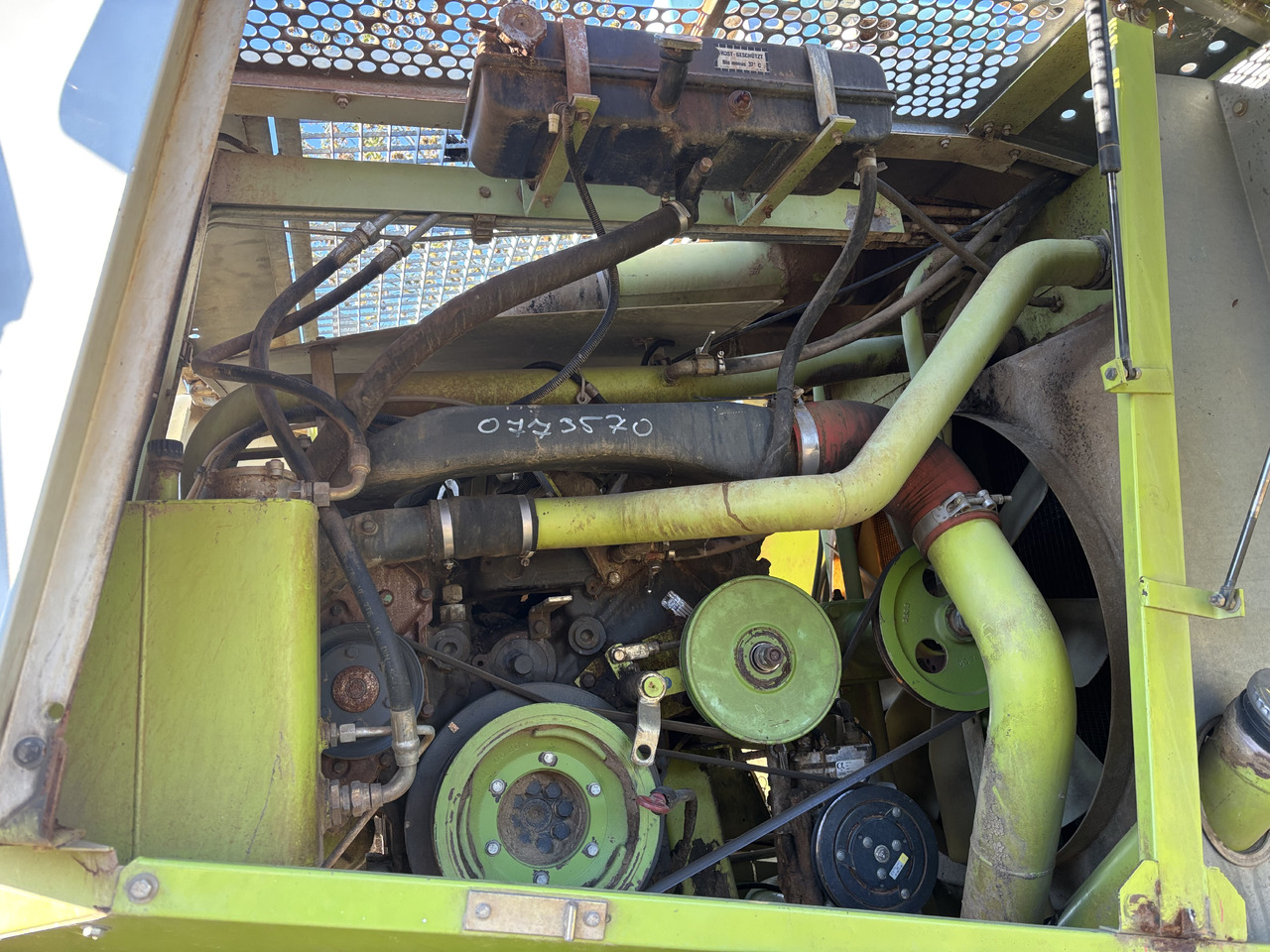 Claas Jaguar 820 840 860 Skrzynia Biegów Głowica Napędu Przekładnia - Caja de cambios para Maquinaria agrícola: foto 1 Claas Jaguar 820 840 860 Skrzynia Biegów Głowica Napędu Przekładnia - Caja de cambios para Maquinaria agrícola: foto 1