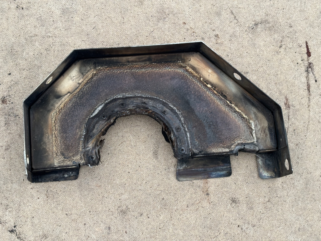 Claas Lexion 780 Izolacja Silnika Pokrywa Maska 00 0781 223 0 00 7812230 - Motor y piezas para Cosechadora de granos: foto 3 Claas Lexion 780 Izolacja Silnika Pokrywa Maska 00 0781 223 0 00 7812230 - Motor y piezas para Cosechadora de granos: foto 3