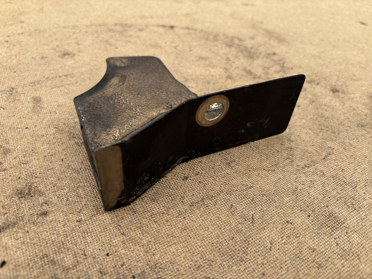 Claas Lexion 780 Izolacja Silnika Pokrywa Maska Obudowa Osłona 00 0781 224 0 0007812240 - Junta de motor para Cosechadora de granos: foto 2 Claas Lexion 780 Izolacja Silnika Pokrywa Maska Obudowa Osłona 00 0781 224 0 0007812240 - Junta de motor para Cosechadora de granos: foto 2