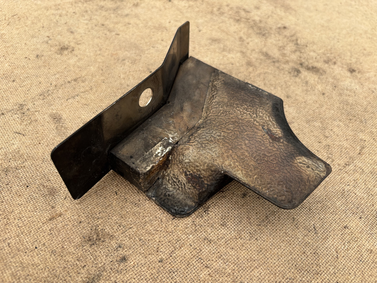 Claas Lexion 780 Izolacja Silnika Pokrywa Maska Obudowa Osłona 00 0781 224 0 0007812240 - Junta de motor para Cosechadora de granos: foto 1 Claas Lexion 780 Izolacja Silnika Pokrywa Maska Obudowa Osłona 00 0781 224 0 0007812240 - Junta de motor para Cosechadora de granos: foto 1