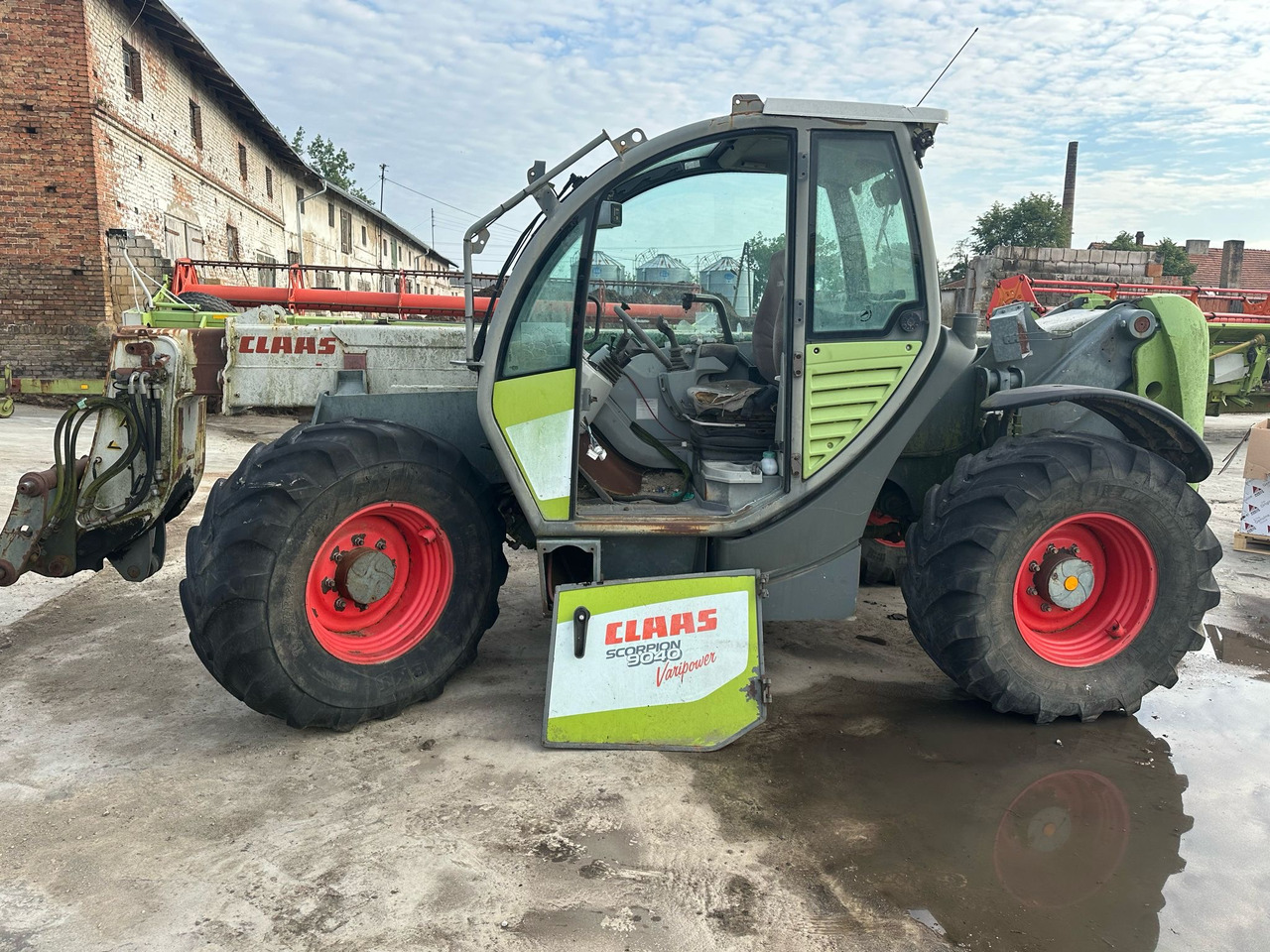 Claas Scorpion 9040 Variopower - filtr powietrza - Filtro de aire para Manipulador telescópico: foto 1 Claas Scorpion 9040 Variopower - filtr powietrza - Filtro de aire para Manipulador telescópico: foto 1