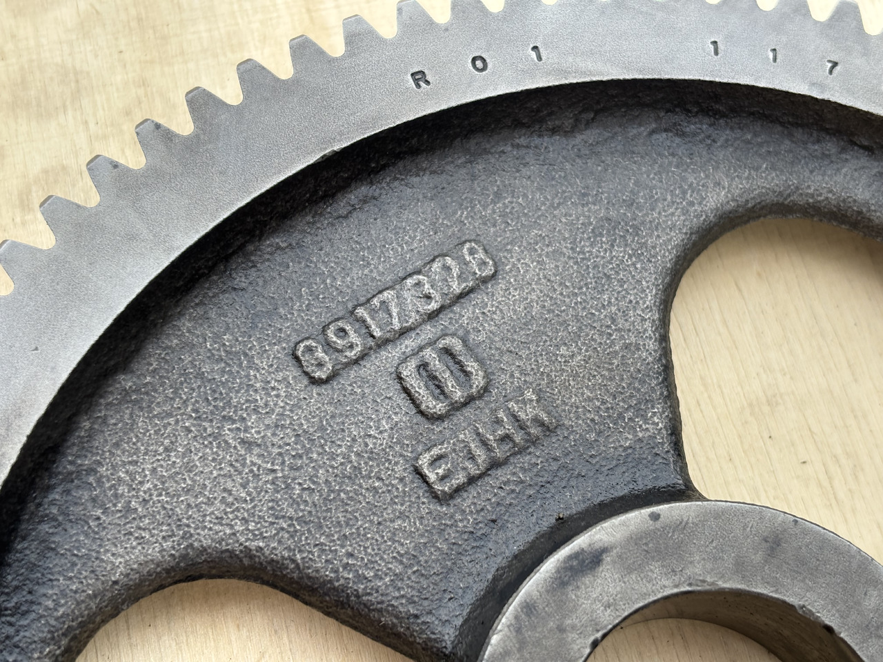 Cummins 8.3 6CT 6CTA 6CTAA Koło zębate wałka rozrządu 3918777 3907677 3917328 3901967 ORYGINAŁ - Árbol de levas para Maquinaria agrícola: foto 3 Cummins 8.3 6CT 6CTA 6CTAA Koło zębate wałka rozrządu 3918777 3907677 3917328 3901967 ORYGINAŁ - Árbol de levas para Maquinaria agrícola: foto 3