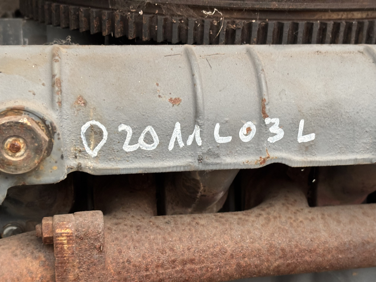 Deutz D2011L03 D 2011 L 03 36 kW (49,0 KM) Silnik Blok CZĘŚCI - Motor y piezas para Maquinaria de construcción: foto 5 Deutz D2011L03 D 2011 L 03 36 kW (49,0 KM) Silnik Blok CZĘŚCI - Motor y piezas para Maquinaria de construcción: foto 5