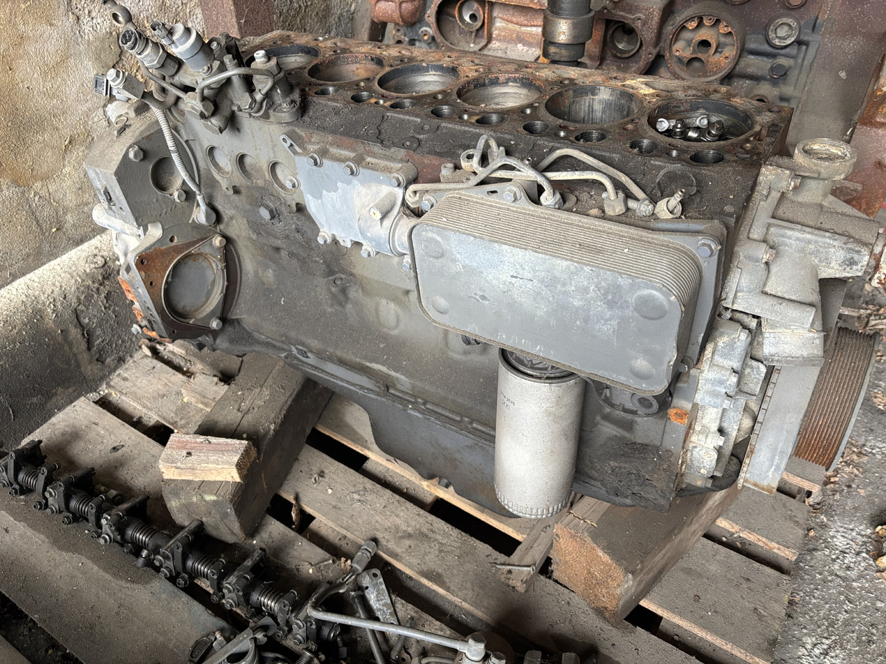 Deutz TCD 6.1 L6 Silnik Chłodnica Radiator Koło Pasowe Koło Zamachowe Głowica CZĘŚCI - Volante de inercia para Maquinaria agrícola: foto 1 Deutz TCD 6.1 L6 Silnik Chłodnica Radiator Koło Pasowe Koło Zamachowe Głowica CZĘŚCI - Volante de inercia para Maquinaria agrícola: foto 1